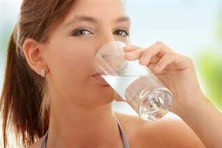 beber agua con una dieta perezosa